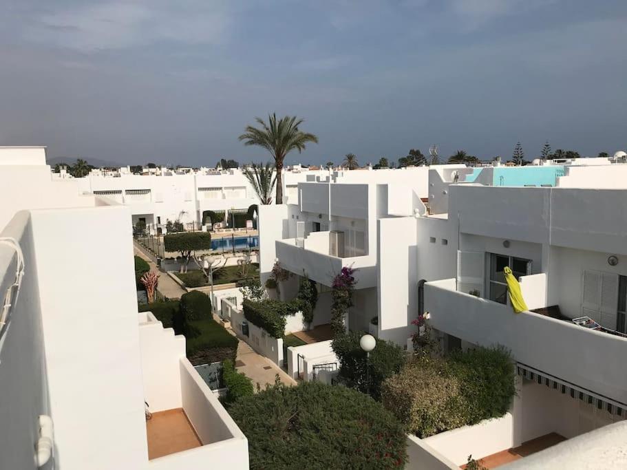 With Sunny Private Rooftop Terrace Apartment