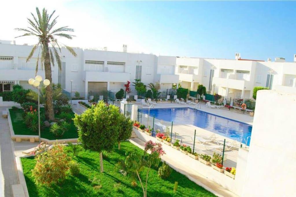 With Sunny Private Rooftop Terrace Apartment
